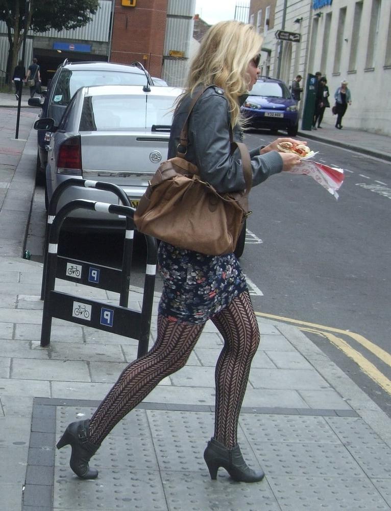 25P street pantyhose 3