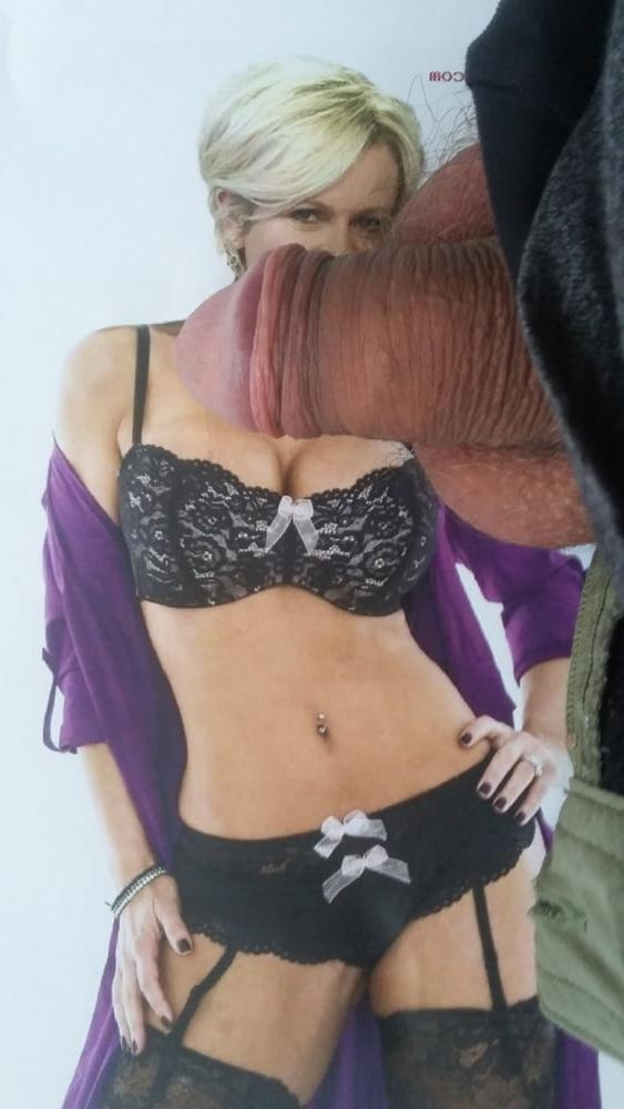 10P weather french tv girl cocktribute