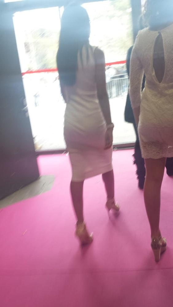 25P hot brunette white dress sexy ass high heels hot body
