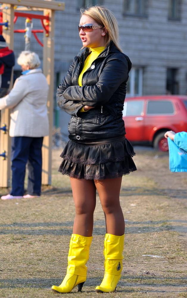 8P Street Russian Pantyhose 0