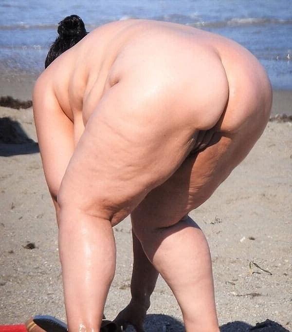 25P outdoor mature