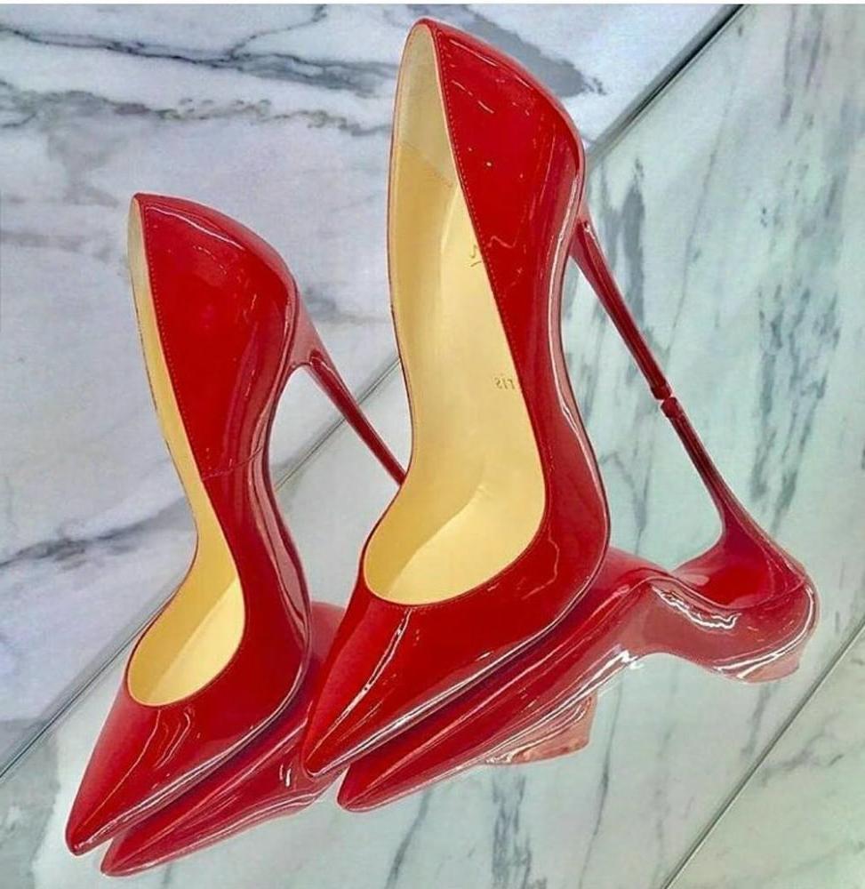 25P world of heels