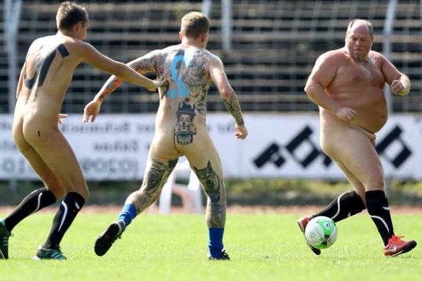 25P Naked football