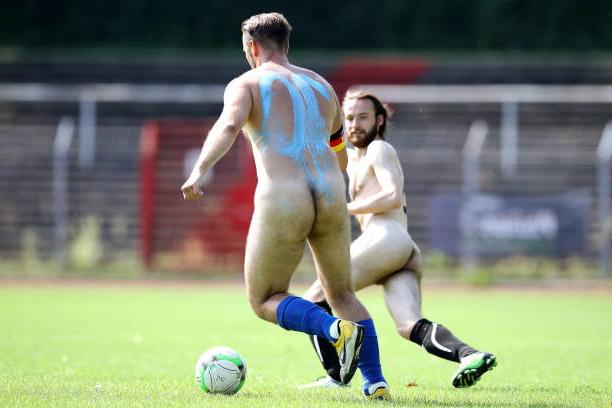 25P Naked football