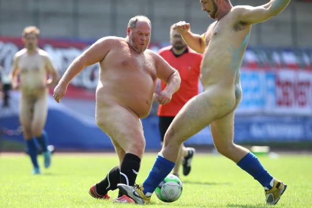 25P Naked football