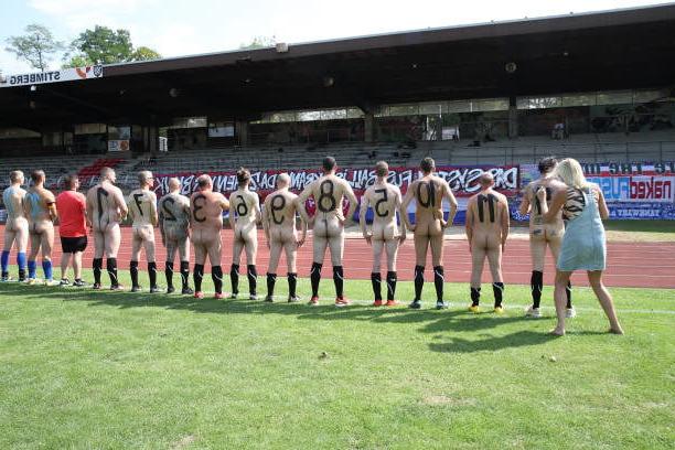 25P Naked football