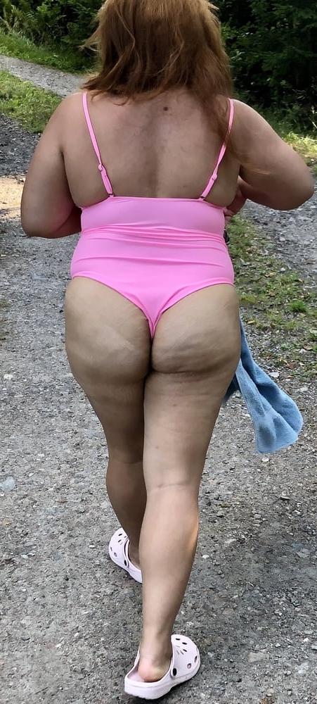 6P Summer in pink swimsuit