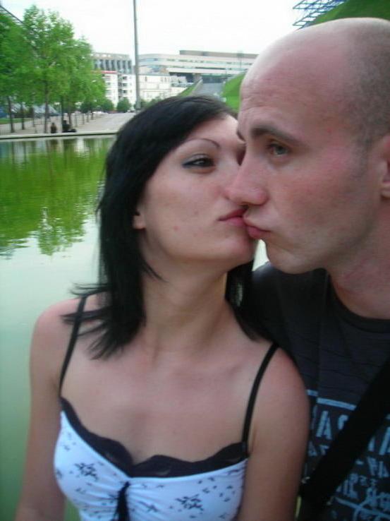 25P Skinny babe loves to wearing high heels