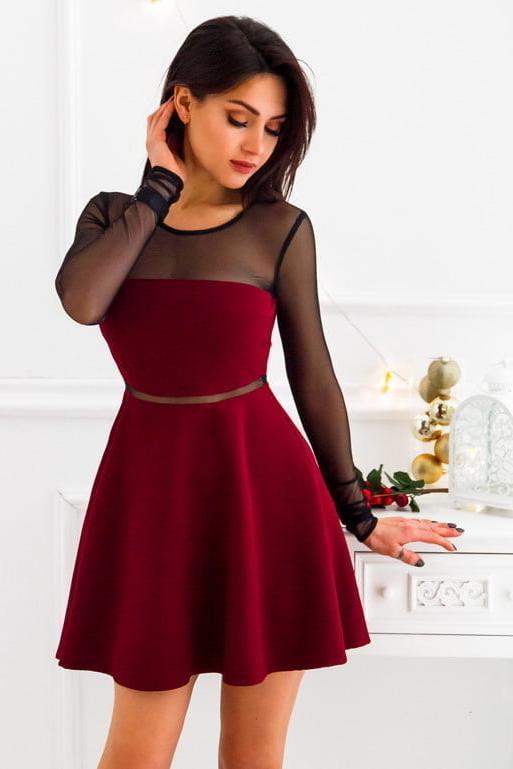 15P This hot slut and her dress make me hard
