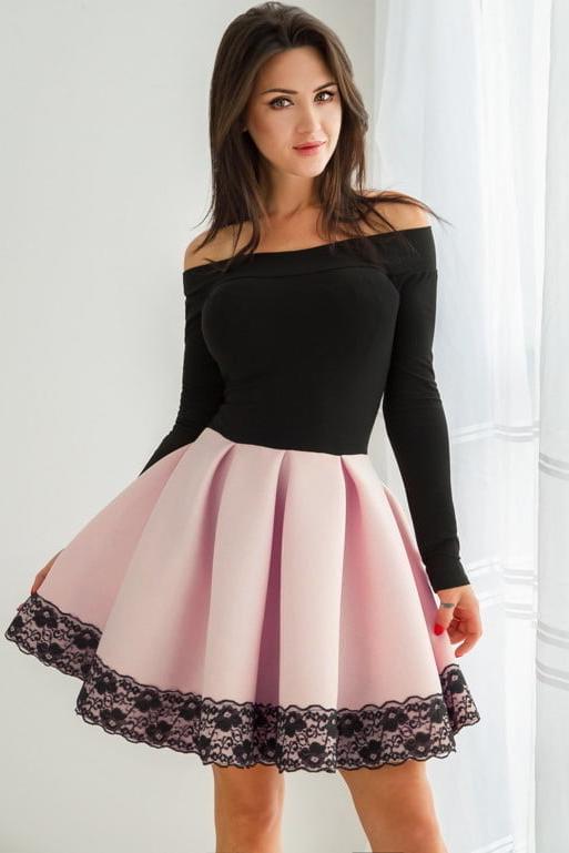 15P This hot slut and her dress make me hard