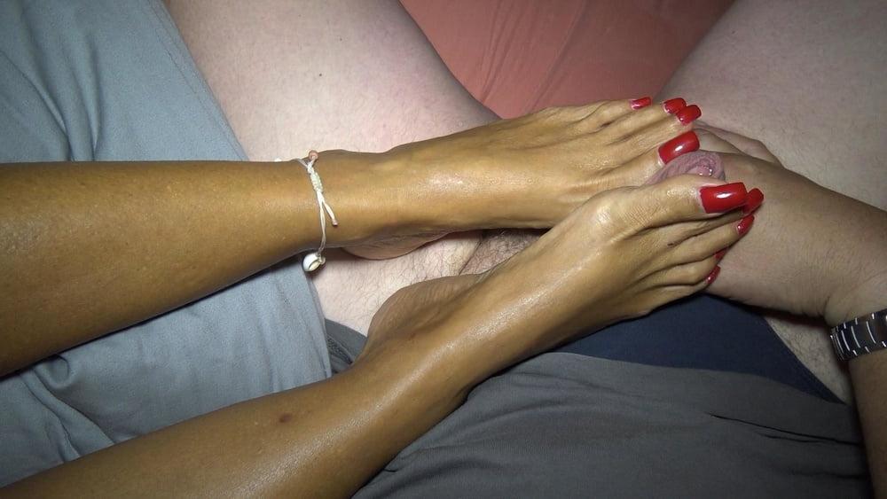 25P long toenails footjob