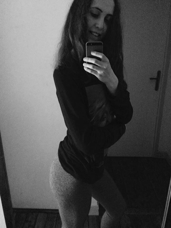 25P French teen Olga (18)