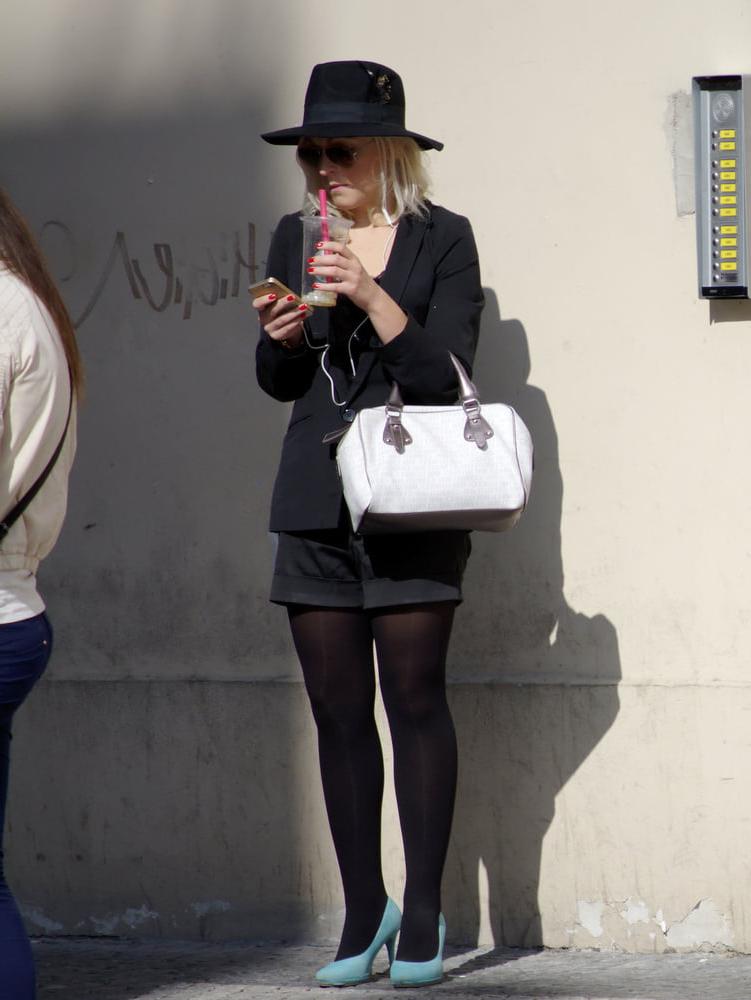 17P pantyhose street