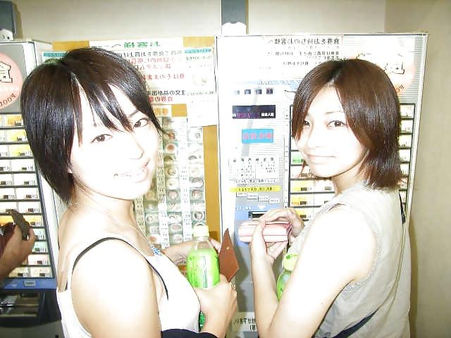 10P Japanese Fetish - Decent Erotic Busty Tits Vol.1