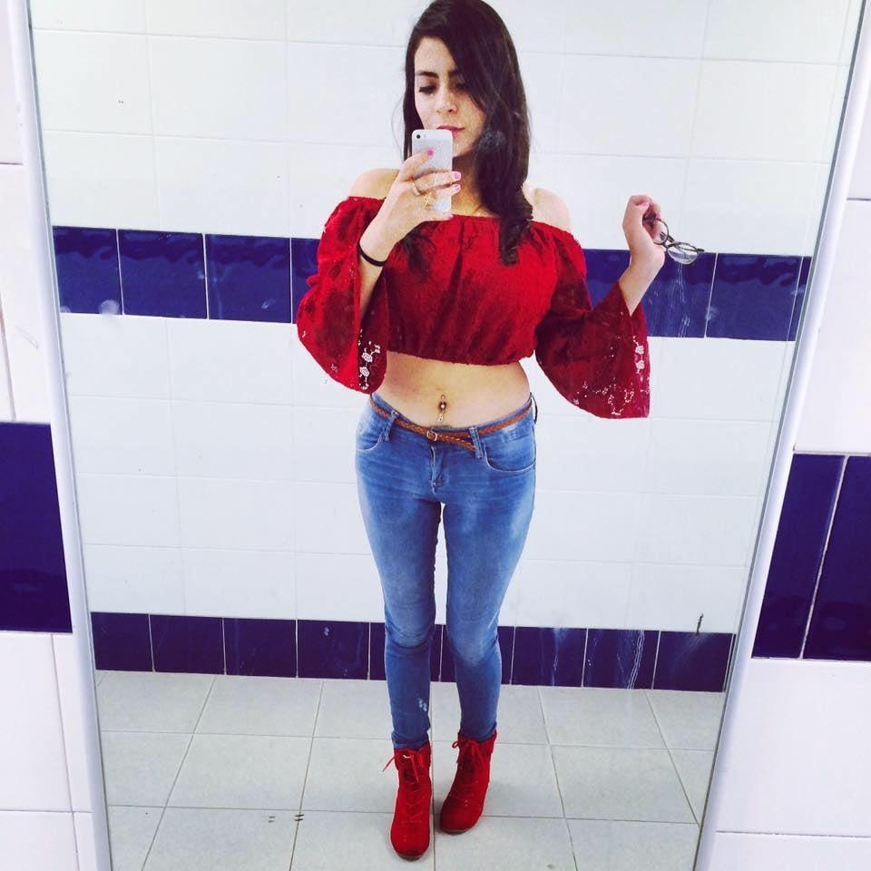 25P Busty latina leaked pics