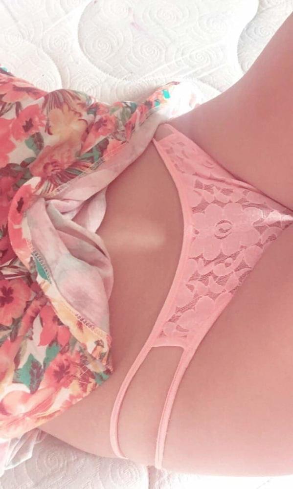 25P Busty latina leaked pics