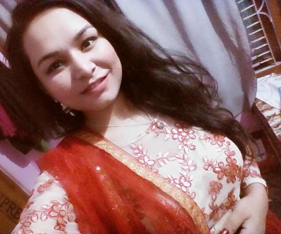 25P Chubby busty indian teen