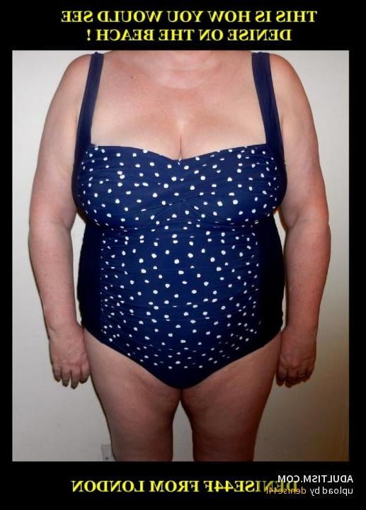 16P SWIMSUIT STRIPTEASE !