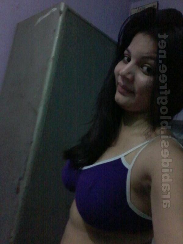 25P busty indian aunty