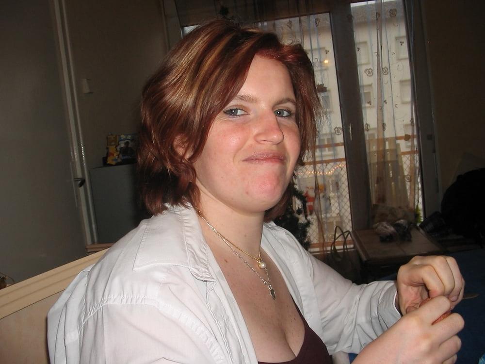15P FRENCH MILF WHORE FROM HAUTE SAVOIE LAURA 34