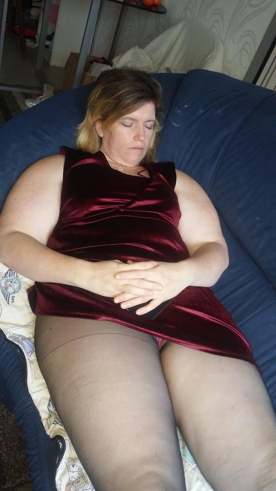 15P FRENCH MILF WHORE FROM HAUTE SAVOIE LAURA 34