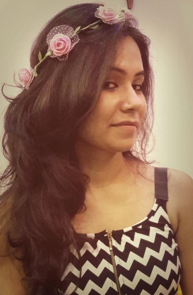 25P Desi busty married slut