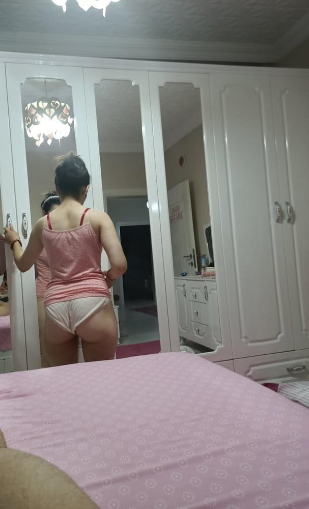 18P Turkish MILFs Mom Bedroom  Fantasy Mom