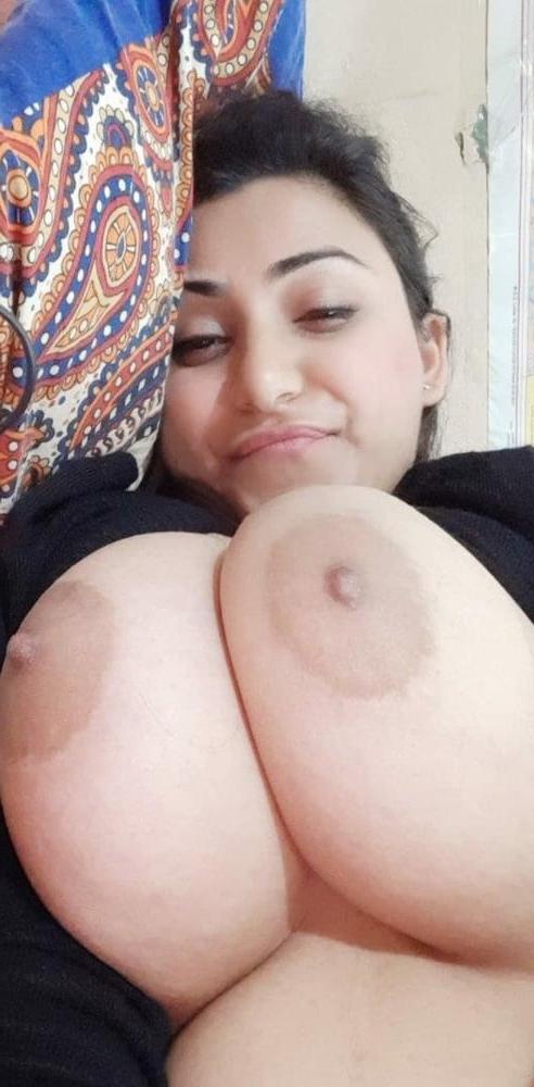 25P Busty punjabi milf