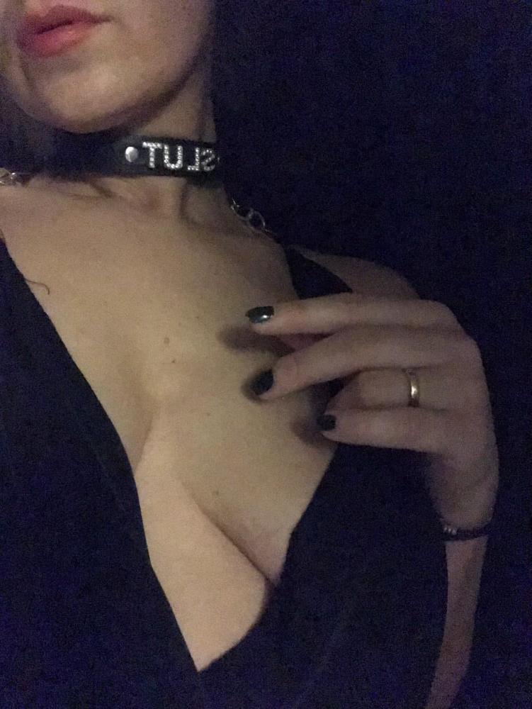 11P Sexwife for Tribute