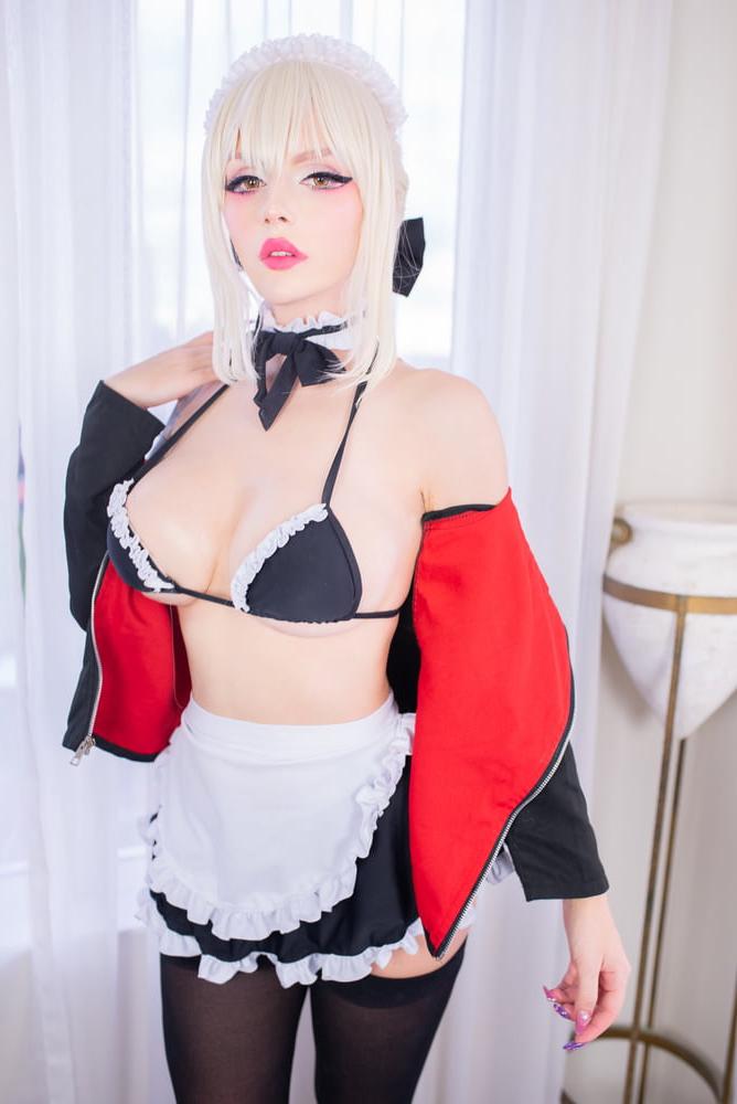 25P KMFX - French Maid