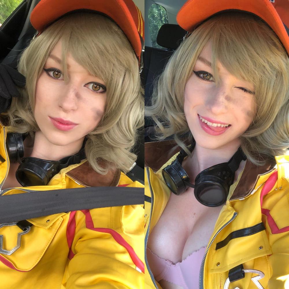 25P Cosplay Cindy Aurum (Final Fantasy)