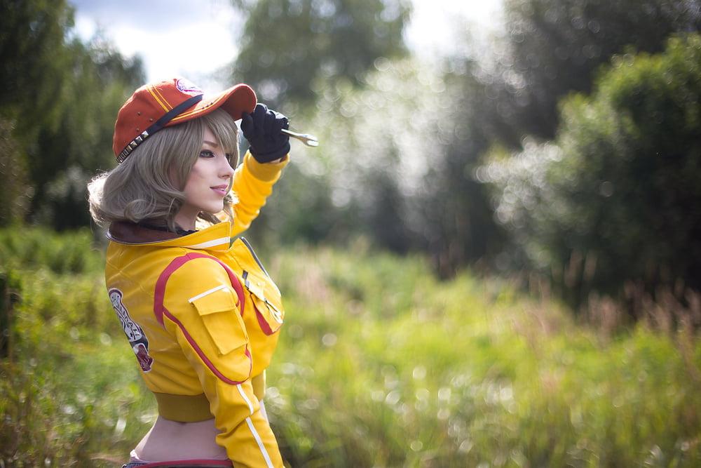 25P Cosplay Cindy Aurum (Final Fantasy)
