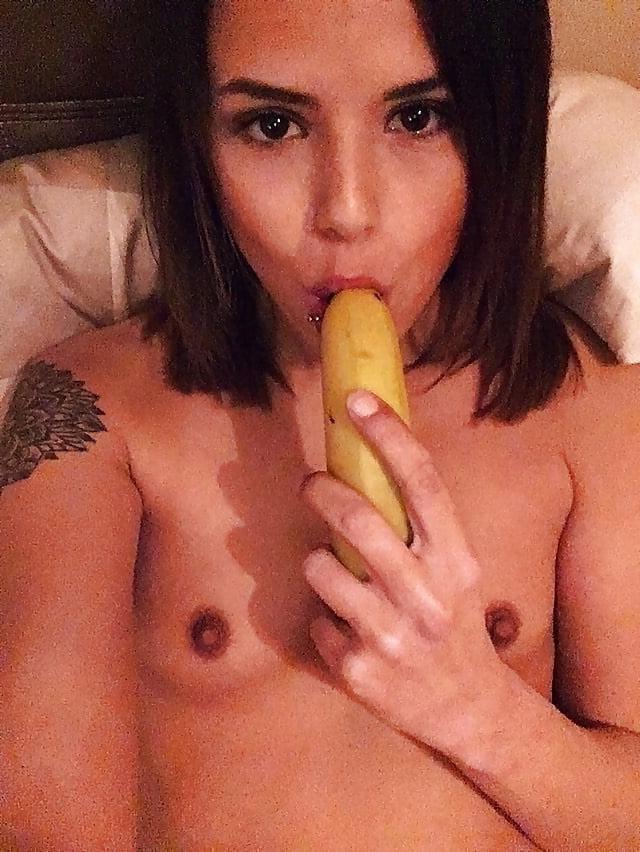 14P Sexy lil piggy