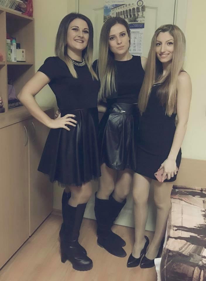 25P sexy females in tights pantyhose nylons 108