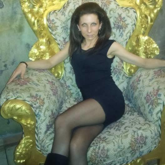25P sexy females in tights pantyhose nylons 108