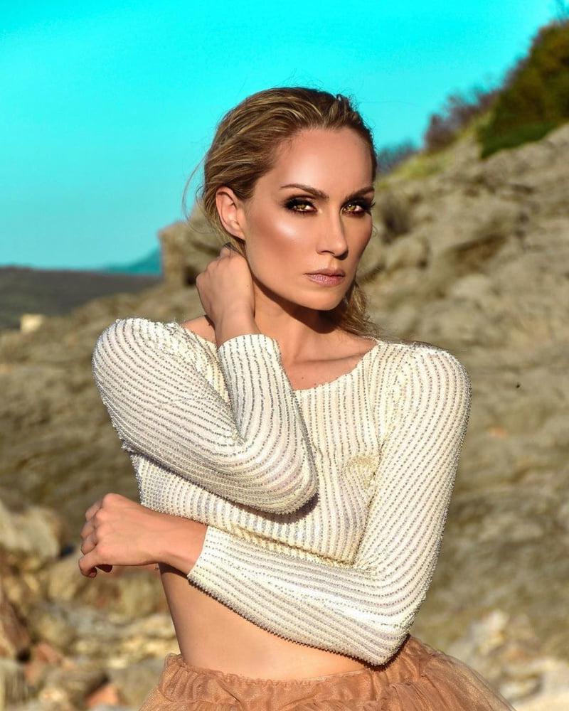 19P Serbian actress Jelena Gavrilovic