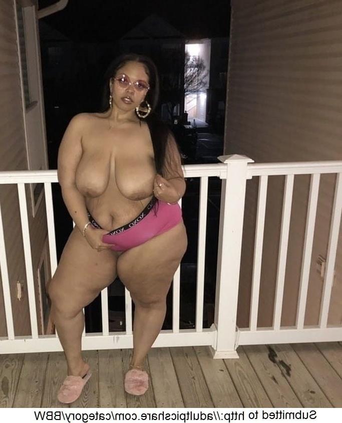 25P Busty Wives,Milfs &amp; More
