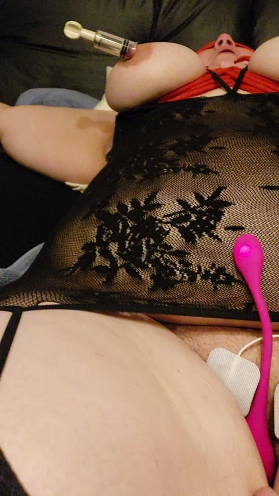 25P video pics of me being used pt1