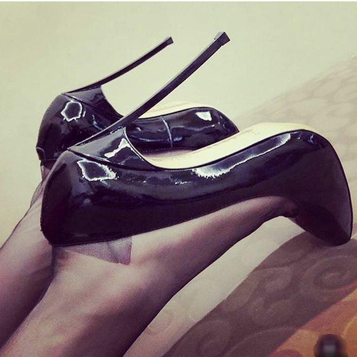 25P High heels 13