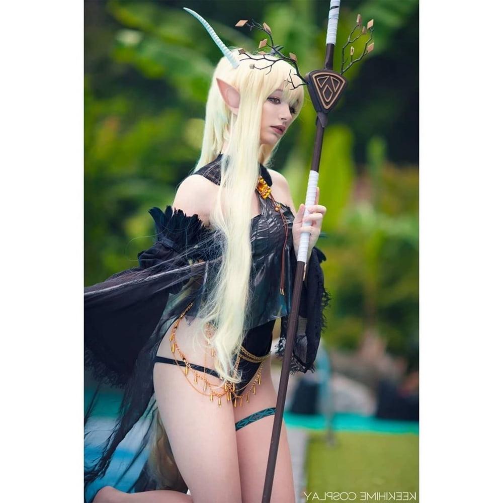 25P Cosplay girl Keekihime