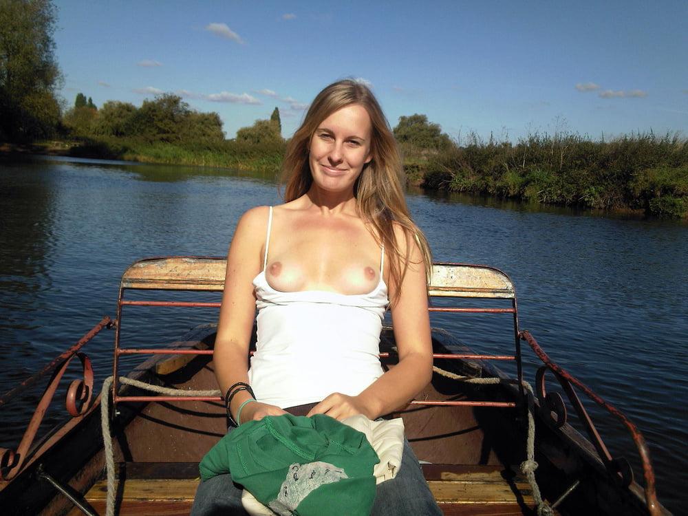 25P Exhibitionism: Boat Fun