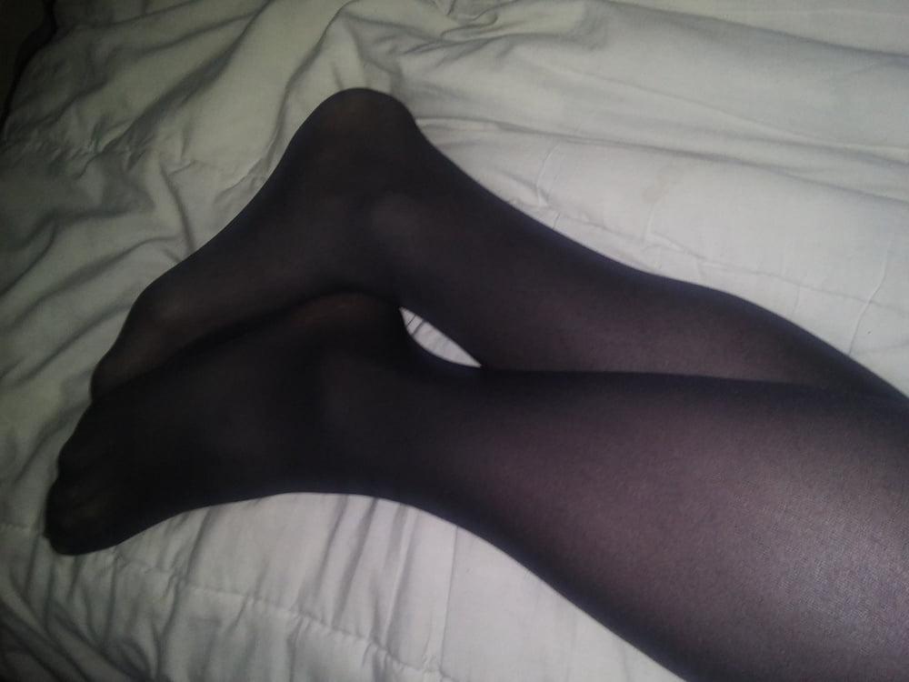 7P My siters pantyhose skirt she wore out with friends allday