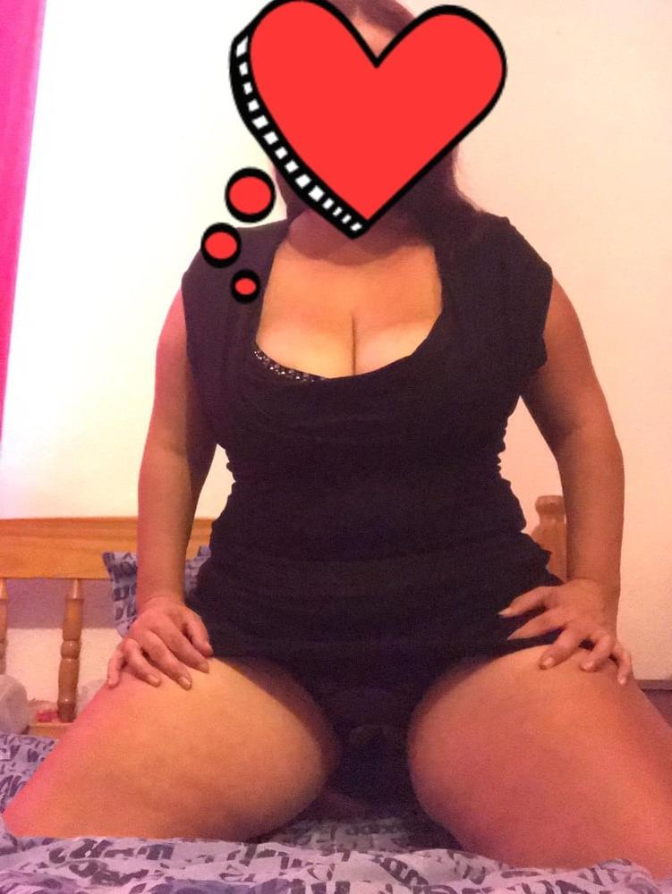 13P My sexy slut again