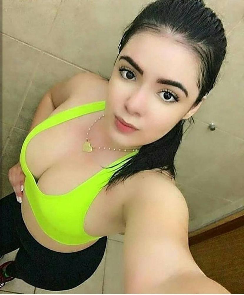 25P DESI UNSEEN BUSTY INDIAN MILF