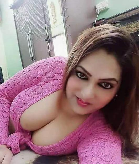 25P DESI UNSEEN BUSTY INDIAN MILF