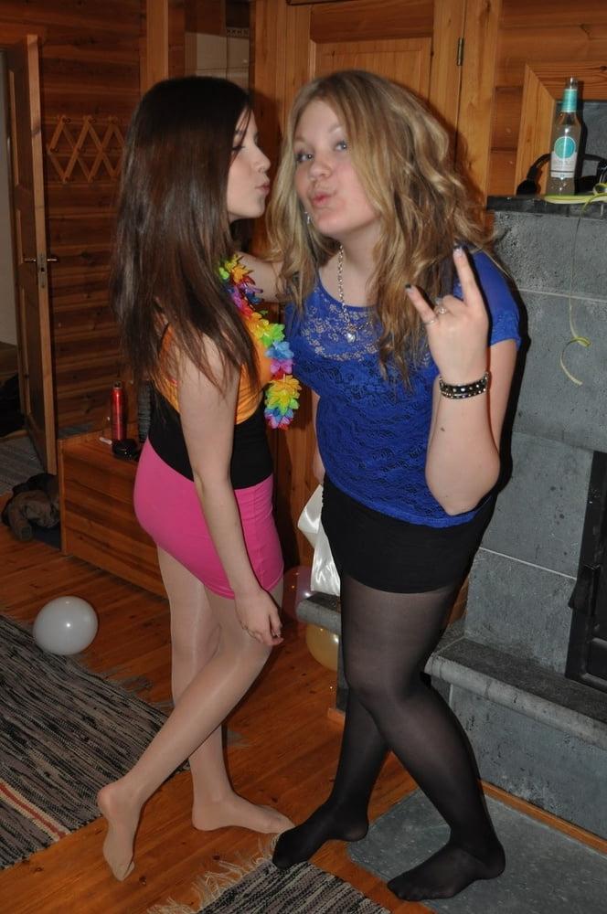 25P More pantyhose teens