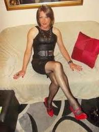 25P Milfs in mini skirts and heels