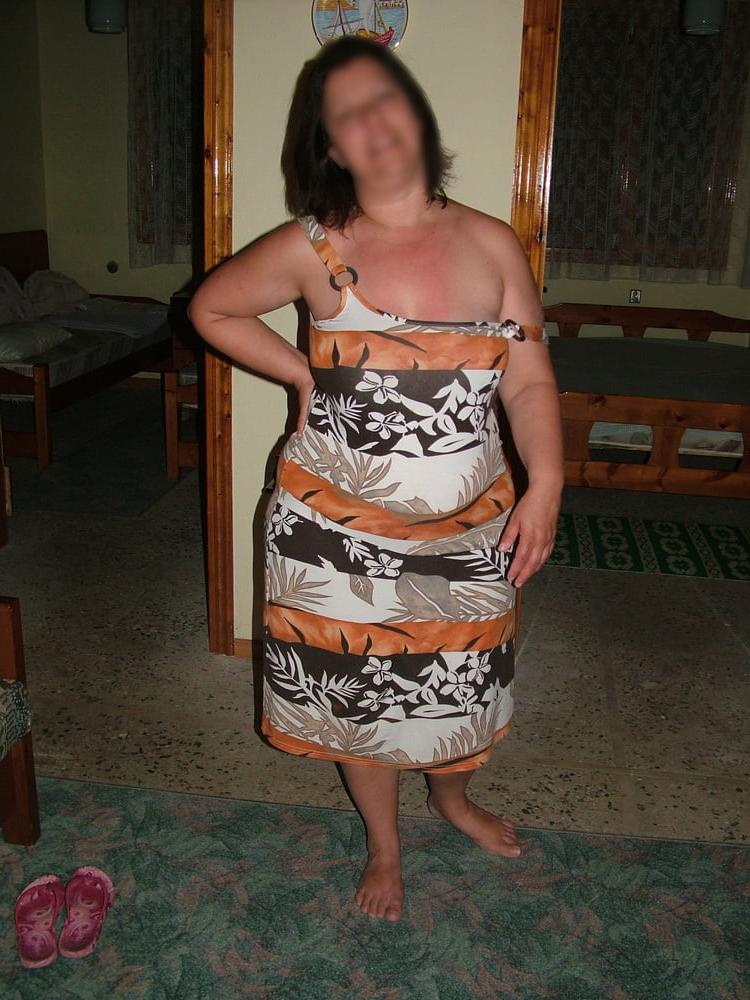 10P The dress drops down....slowly.....