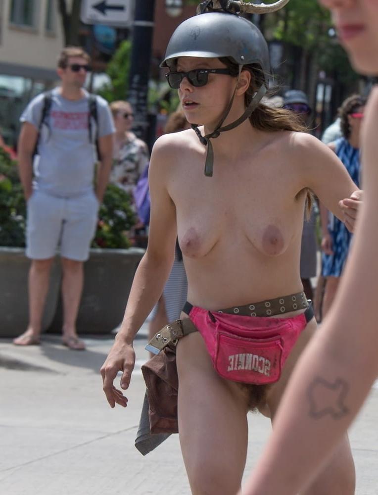 25P Beachbunnies + mermaids with saggy tits+more outdoor 92