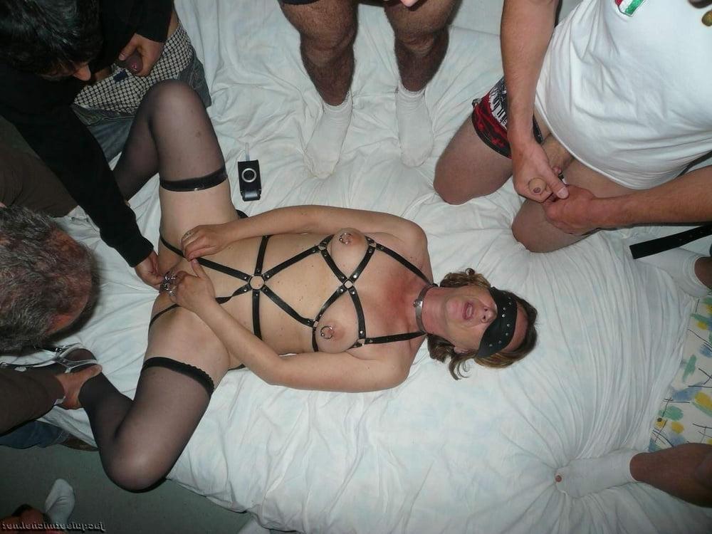 25P French pierced sub whore Isabelle